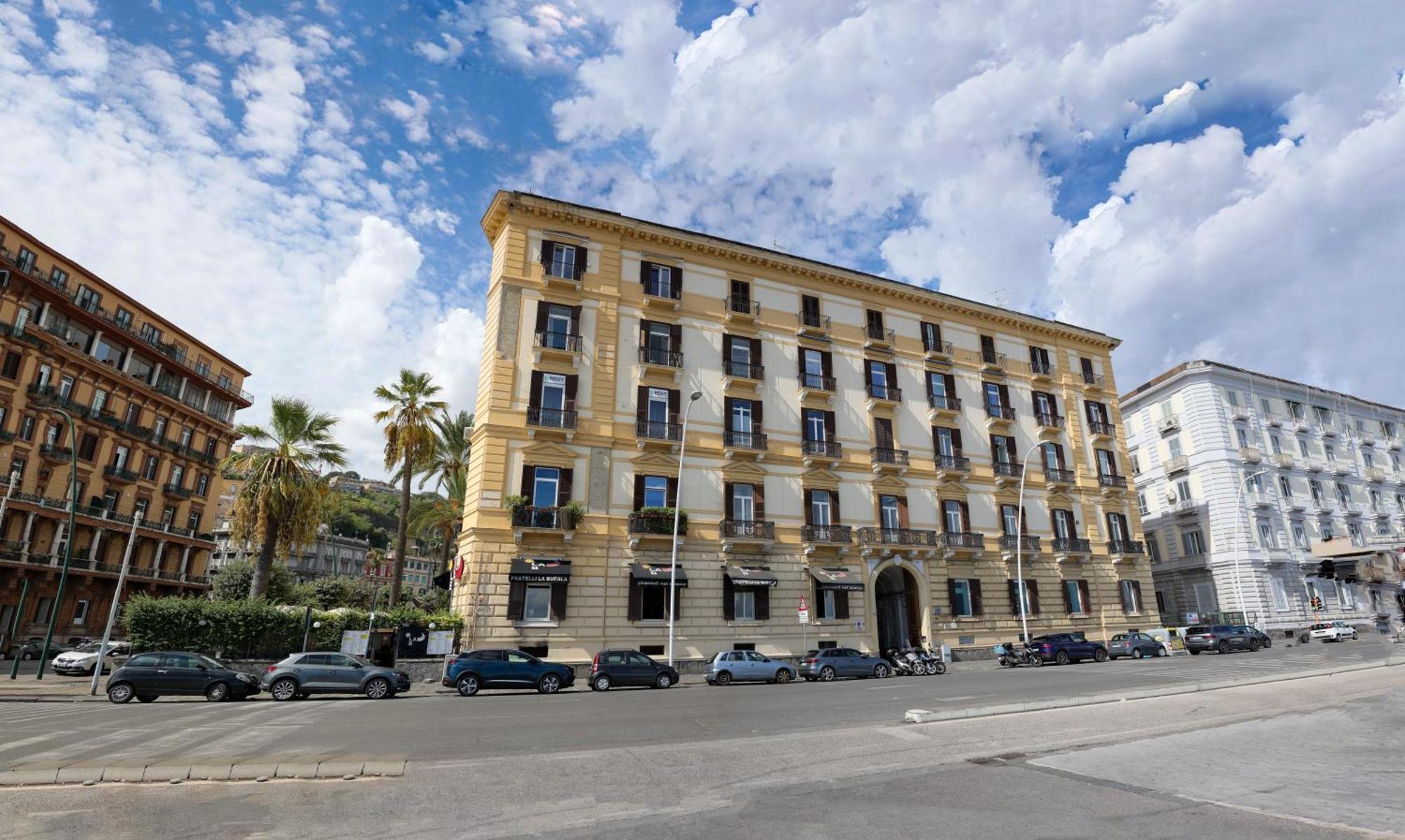 Lungomare Suite & Spa Naples Exterior photo